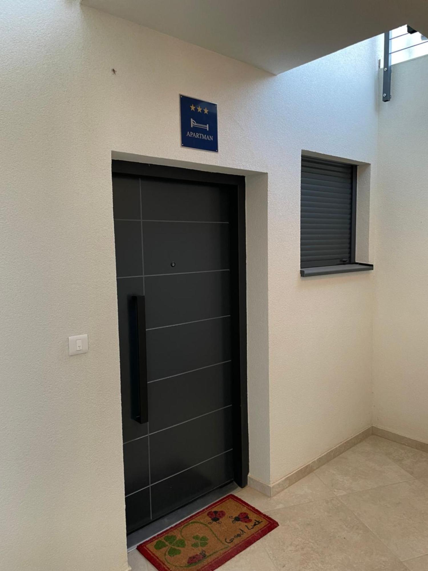 Apartman La Dolce Vita بنجول المظهر الخارجي الصورة