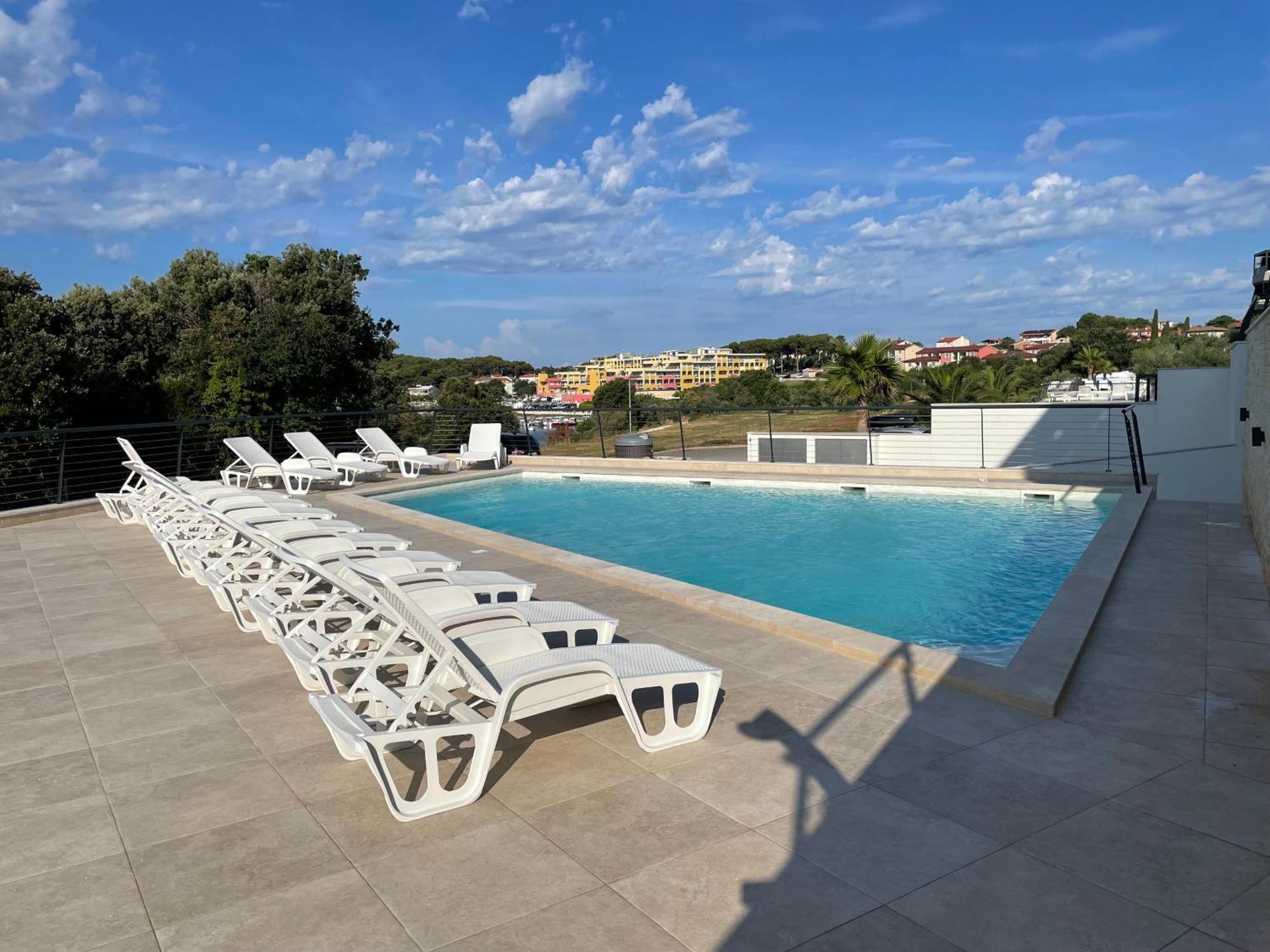Apartman La Dolce Vita بنجول المظهر الخارجي الصورة