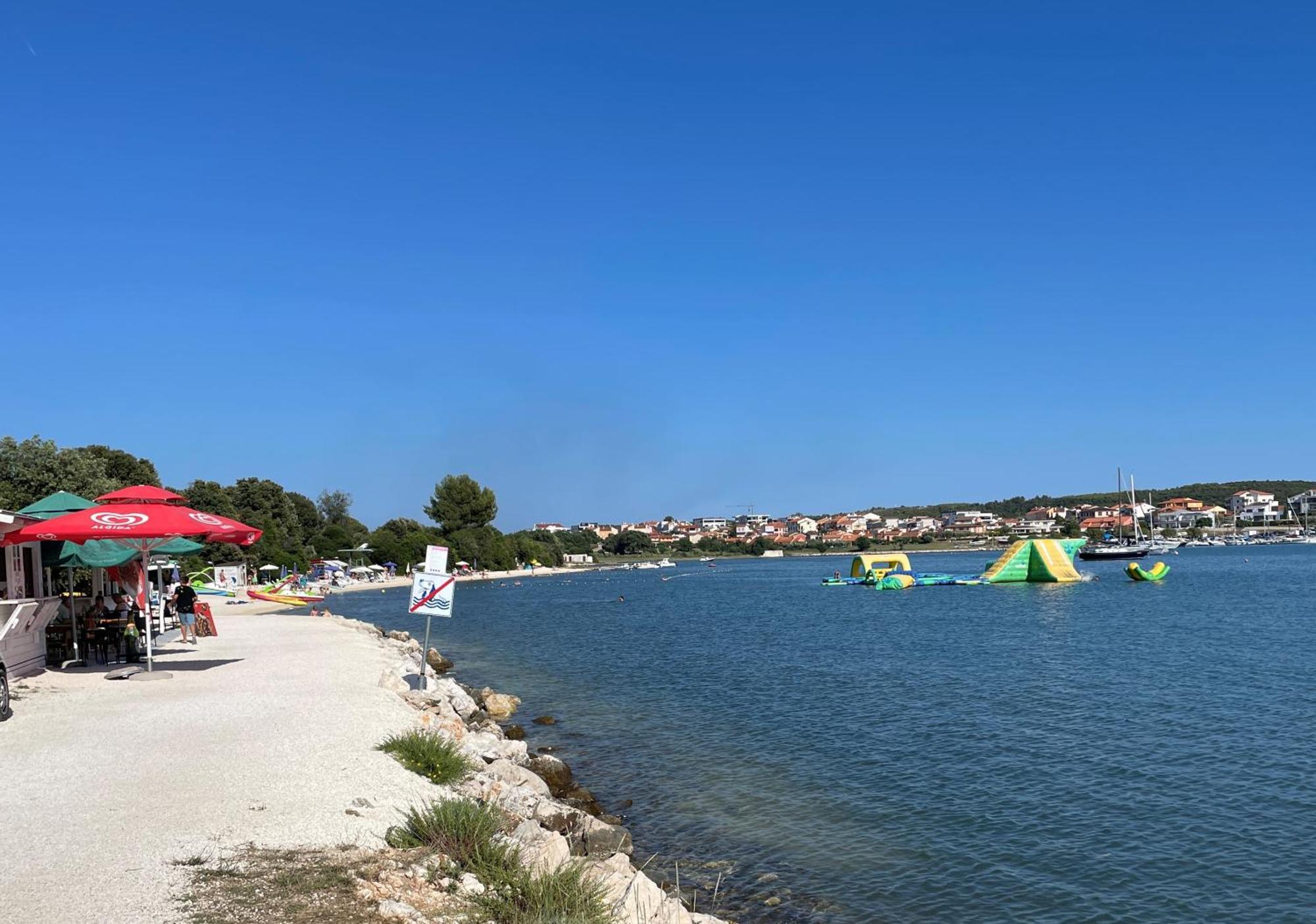 Apartman La Dolce Vita بنجول المظهر الخارجي الصورة