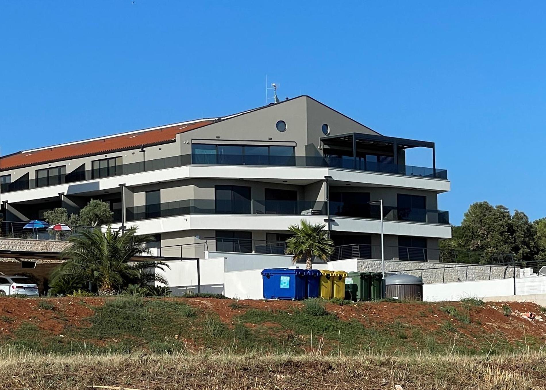 Apartman La Dolce Vita بنجول المظهر الخارجي الصورة
